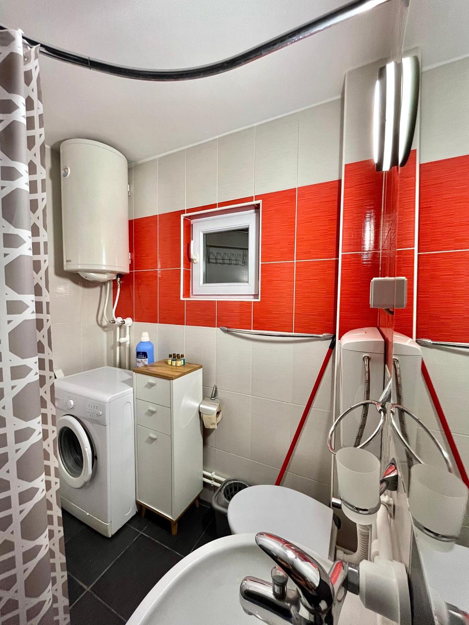 Nilton Apartmans Nis Luaran gambar