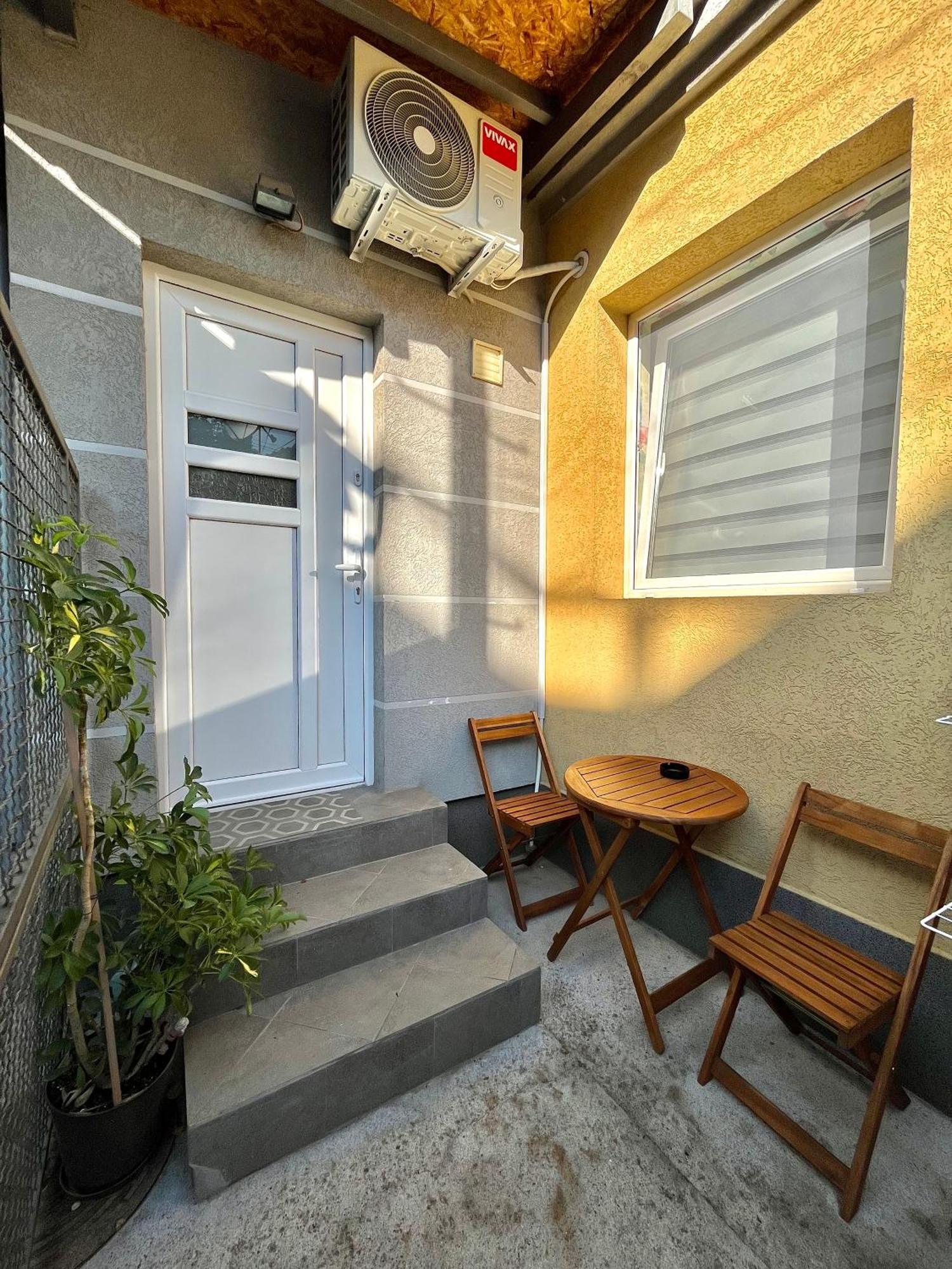 Nilton Apartmans Nis Luaran gambar
